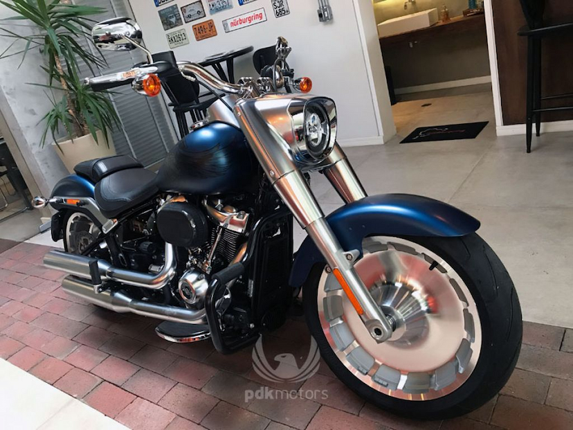 Foto do veículo HARLEY-DAVIDSON  FAT BOY 114 2018 1.047 KM 73.000,00