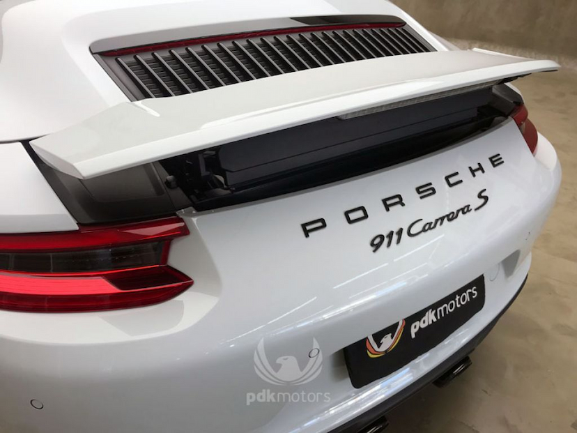 Foto do veículo PORSCHE  911 CARRERA S CABRIOLET 2017 8.473 KM 649.000,00