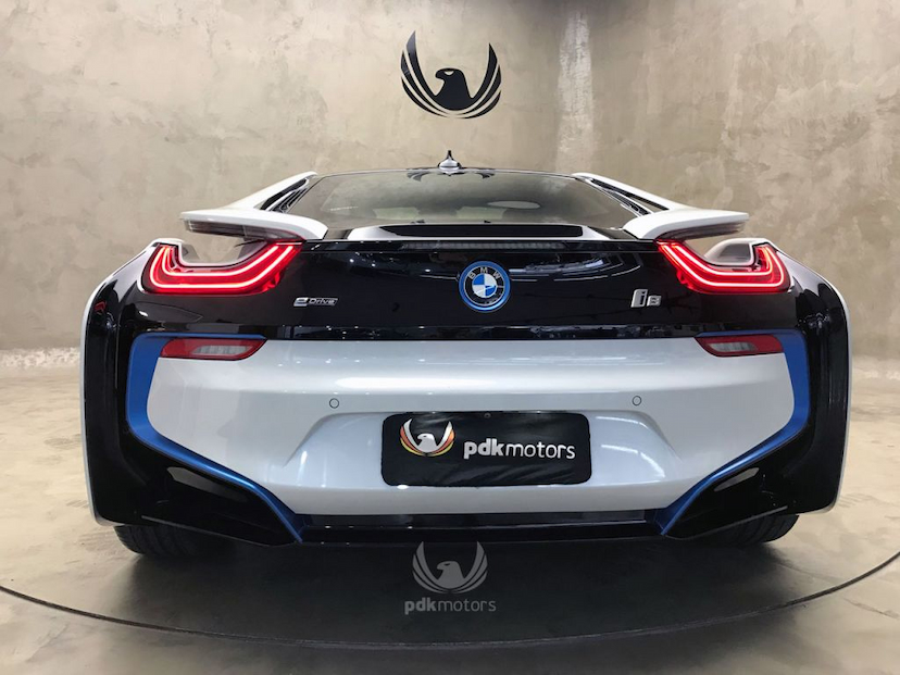 Foto do veículo BMW  I8 2016 840 KM 499.000,00