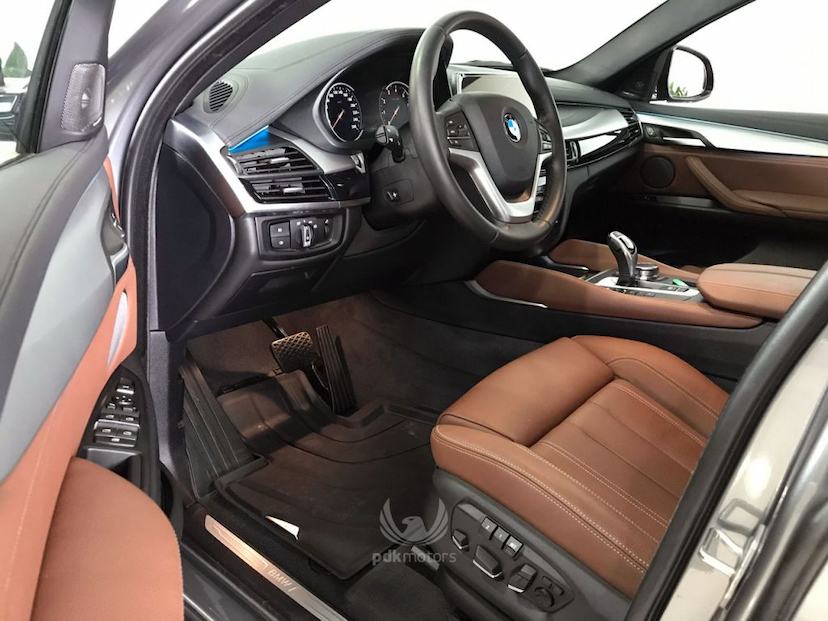 Foto do veículo BMW  X6 35I X-DRIVE 2018 7.190 KM 339.000,00