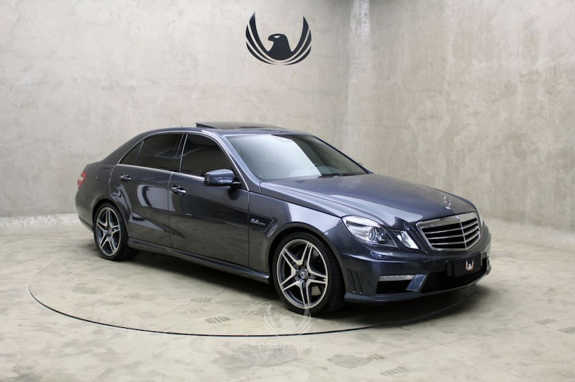 Foto do veículo MERCEDES-BENZ  E63 AMG 2010 46.280 KM 165.900,00