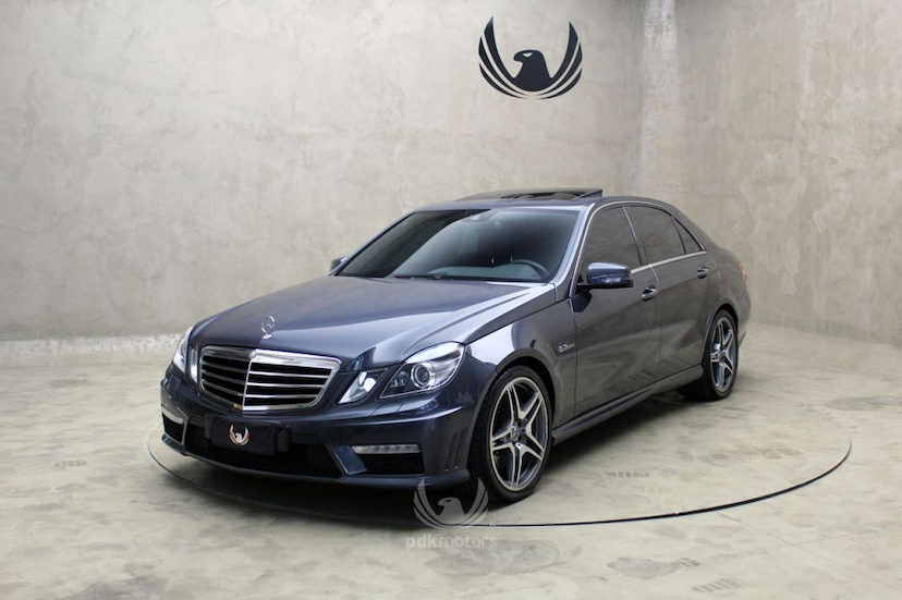 Foto do veículo MERCEDES-BENZ  E63 AMG 2010 46.280 KM 165.900,00