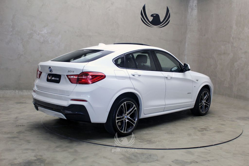Foto do veículo BMW  X4 35I M SPORT 2016 51.405 KM 195.000,00