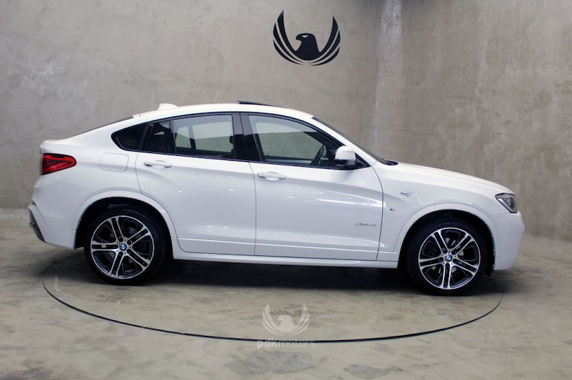 Foto do veículo BMW  X4 35I M SPORT 2016 51.405 KM 195.000,00