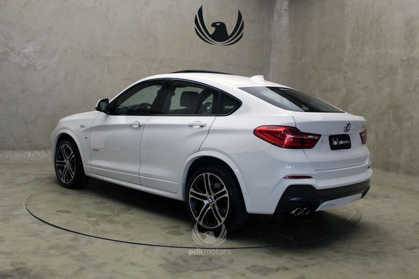 Foto do veículo BMW  X4 35I M SPORT 2016 51.405 KM 195.000,00