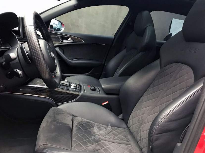 Foto do veículo AUDI RS6 AVANT QUATTRO 2016 7.815 KM 449.000,00