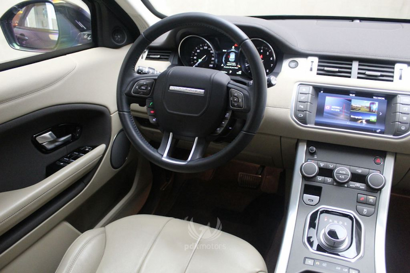 Foto do veículo LAND ROVER  EVOQUE SE DYNAMIC 2016 20.920 KM 209.000,00