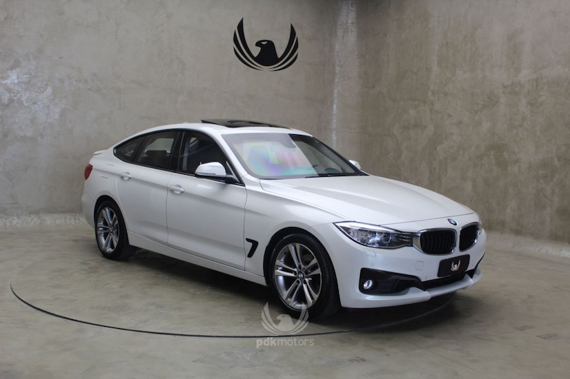 Foto do veículo BMW  320I SPORT GT 2014 48.170 KM 120.000,00