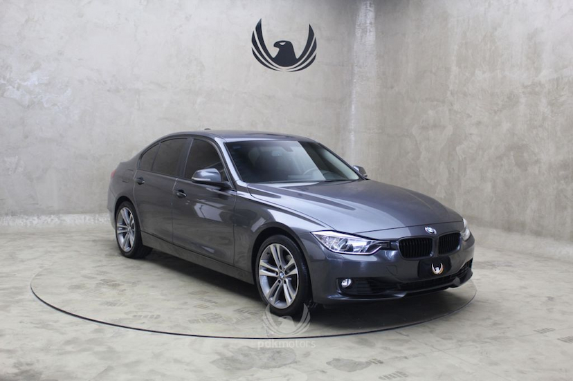 Foto do veículo BMW  320I GP 2014 43.455 KM 78.000,00