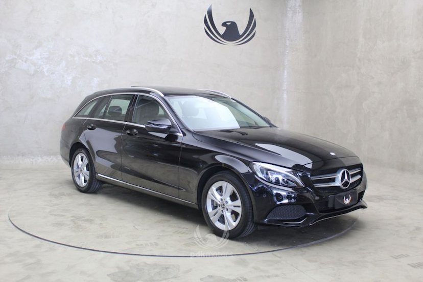 Foto do veículo MERCEDES-BENZ  C300 AVANTGARDE ESTATE 2017 24.700 KM 164.900,00