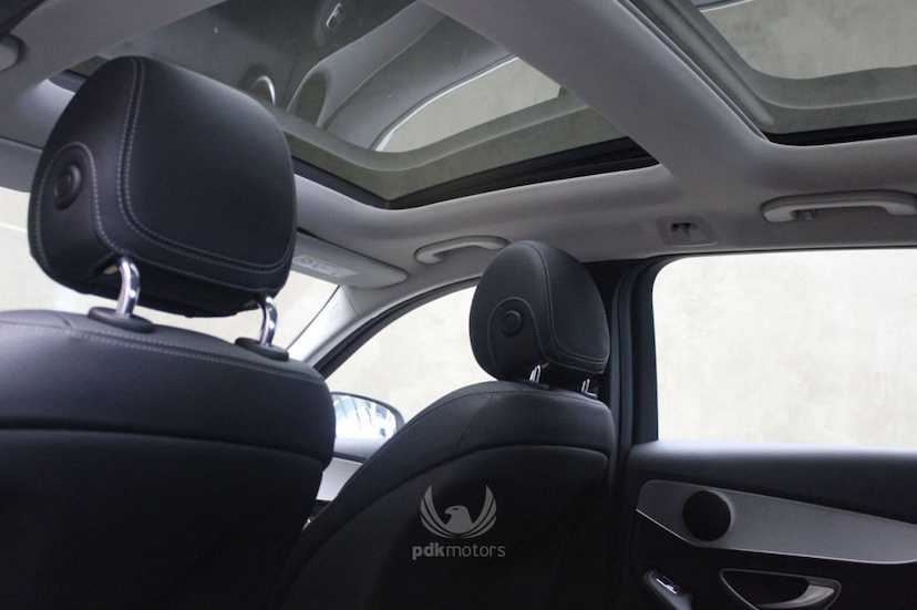 Foto do veículo MERCEDES-BENZ  C300 AVANTGARDE ESTATE 2017 24.700 KM 164.900,00