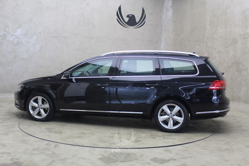 Foto do veículo VOLKSWAGEN  PASSAT VARIANT TSI 2012 63.900 KM 70.000,00