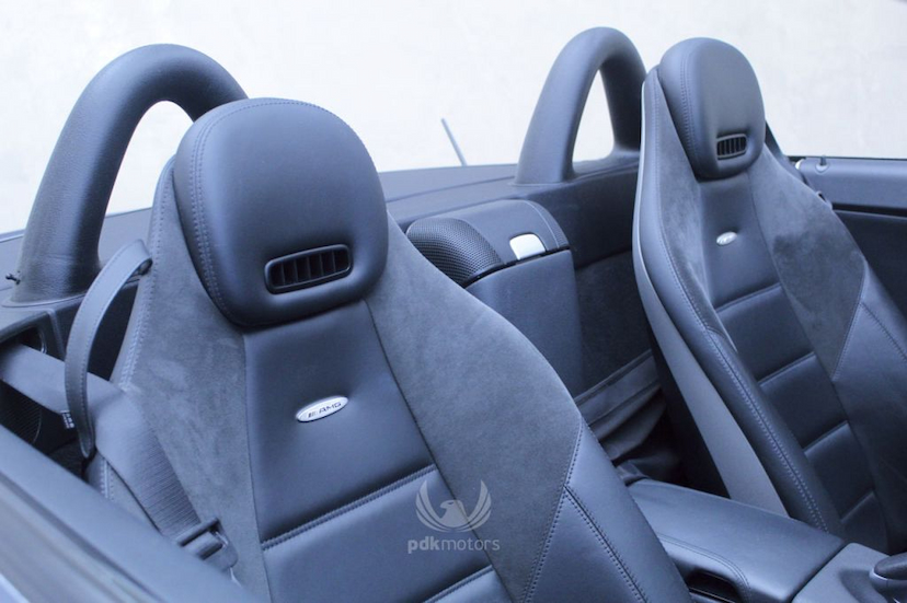 Foto do veículo MERCEDES-BENZ  SLK 55 AMG 2010 35.765 KM 185.000,00