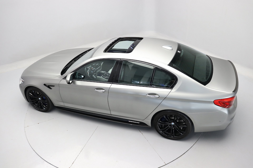 Foto do veículo BMW M5  2019 16.560 KM 590.000,00
