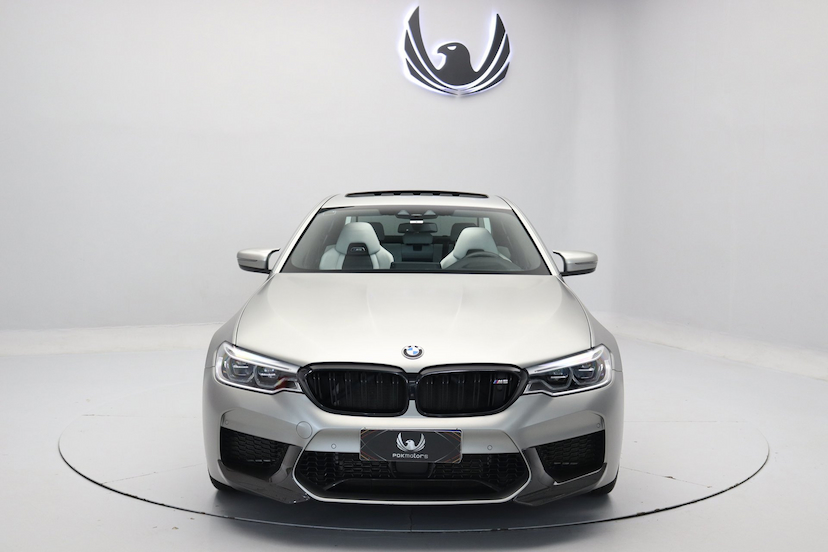 Foto do veículo BMW M5  2019 16.560 KM 590.000,00