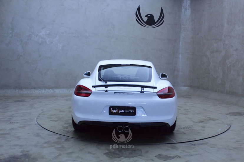 Foto do veículo PORSCHE  CAYMAN S 2015 4.415 KM 349.000,00