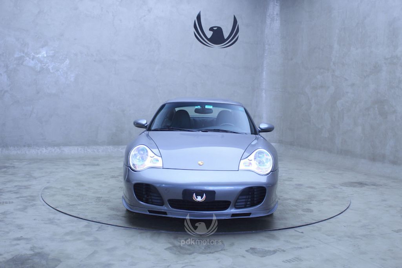 Foto do veículo PORSCHE  911 TURBO 2001 62.600 KM 399.000,00