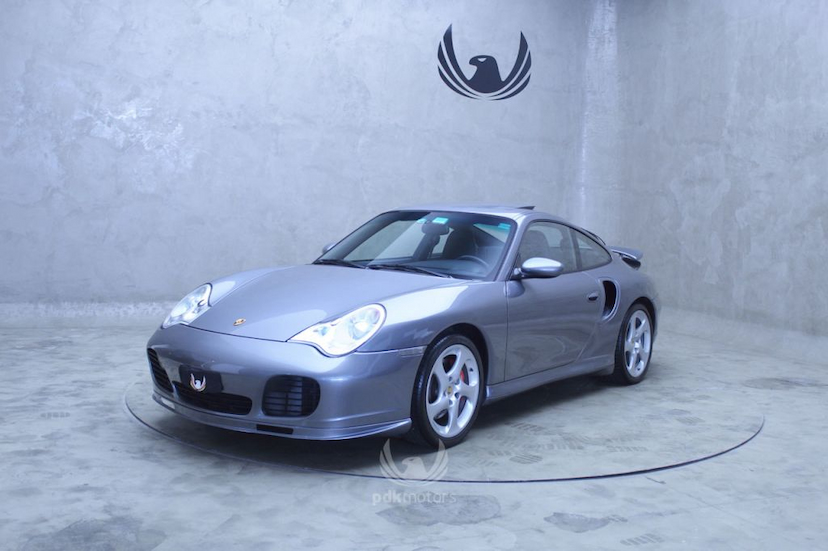 Foto do veículo PORSCHE  911 TURBO 2001 62.600 KM 399.000,00
