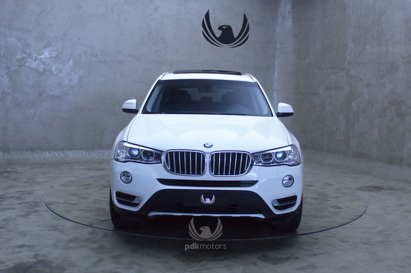 Foto do veículo BMW  X3 2.0I X-LINE 2017 58.740 KM 149.000,00