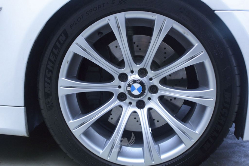 Foto do veículo BMW  M5 2008 47.960 KM 159.900,00
