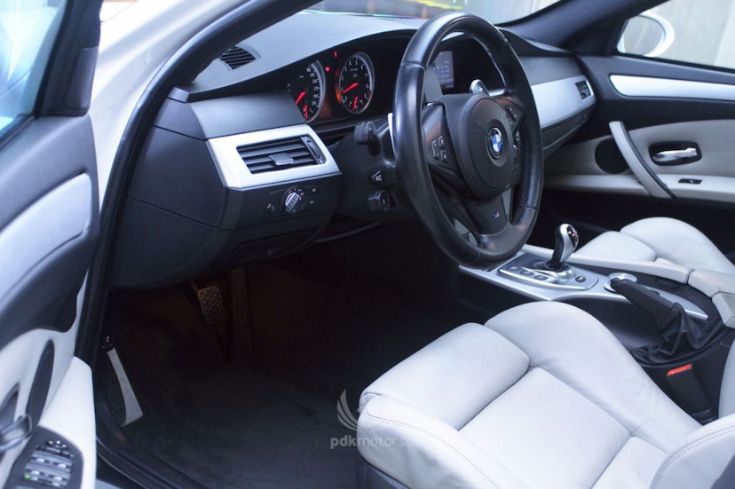 Foto do veículo BMW  M5 2008 47.960 KM 159.900,00