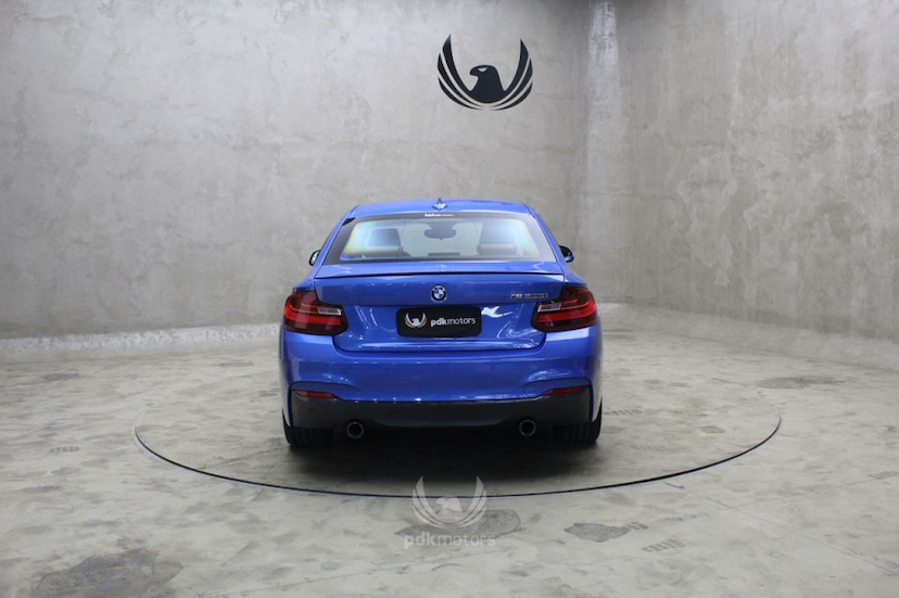 Foto do veículo BMW  M 235 2015 6.986 KM 199.000,00