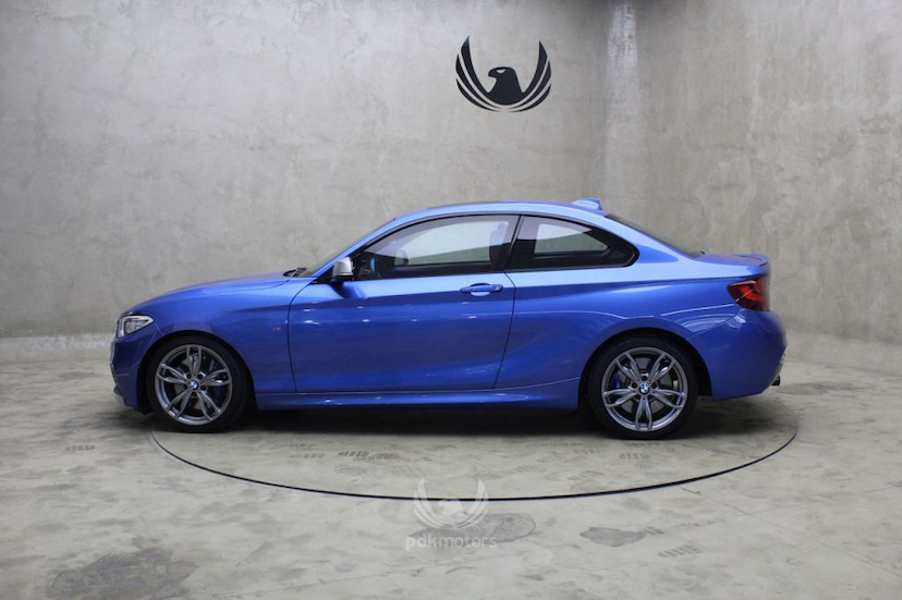 Foto do veículo BMW  M 235 2015 6.986 KM 199.000,00