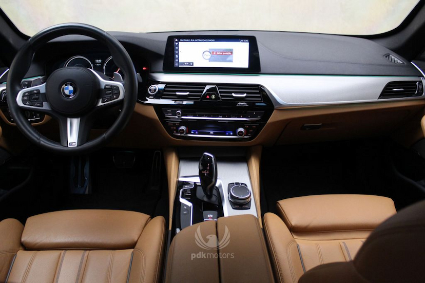Foto do veículo BMW  540I M SPORT 2018 21.350 KM 359.000,00