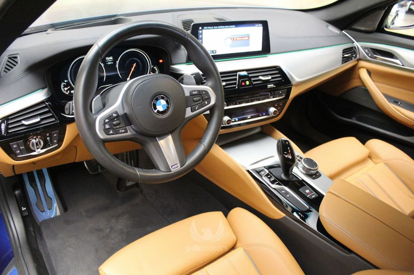Foto do veículo BMW  540I M SPORT 2018 21.350 KM 359.000,00