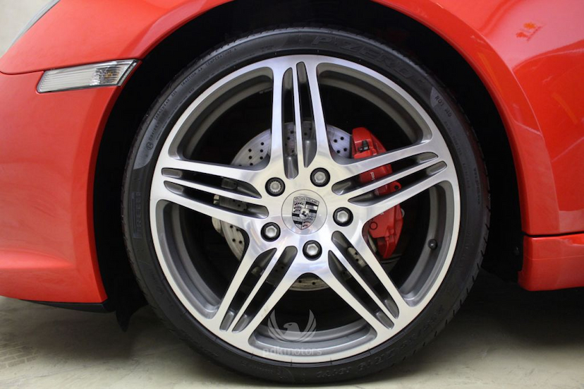 Foto do veículo PORSCHE  BOXSTER S 2011 17.491 KM 229.000,00