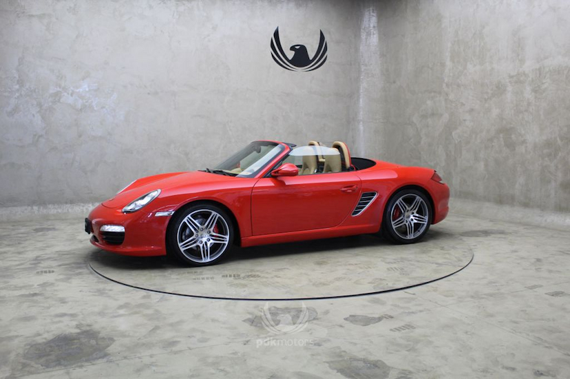 Foto do veículo PORSCHE  BOXSTER S 2011 17.491 KM 229.000,00