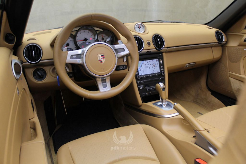 Foto do veículo PORSCHE  BOXSTER S 2011 17.491 KM 229.000,00