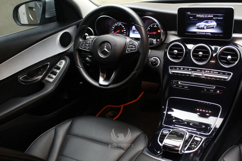 Foto do veículo MERCEDES-BENZ  C180 ESTATE 2015 80.280 KM 110.000,00