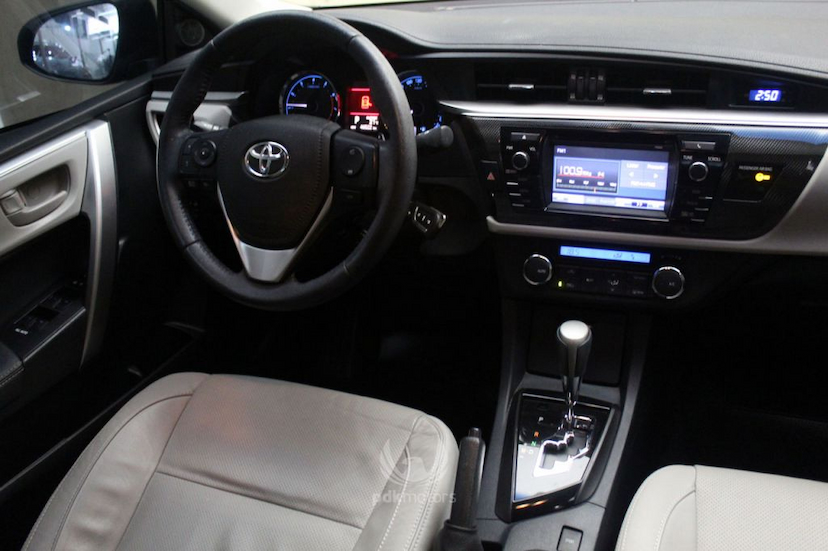 Foto do veículo TOYOTA  COROLLA 2.0 XEI 2016 46.523 KM 70.000,00