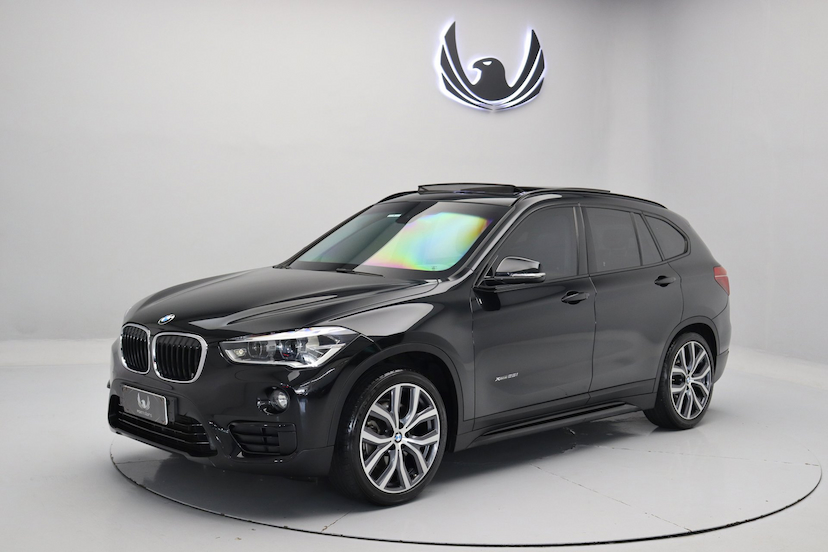 Foto do veículo BMW X1 XDRIVE25I SPORT 2017 44.280 KM 195.000,00