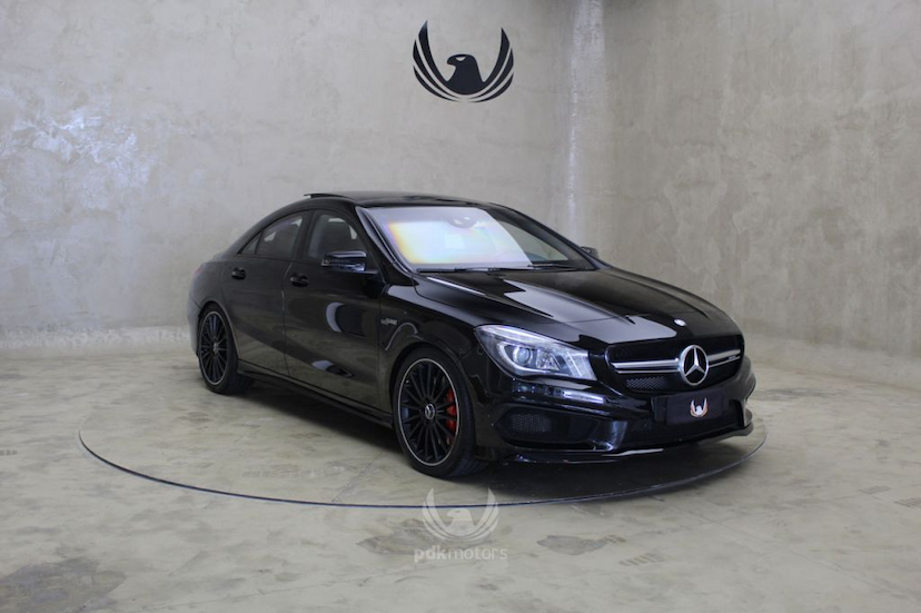 Foto do veículo MERCEDES-BENZ  CLA 45 AMG BLINDADA 2016 24.047 KM 225.000,00