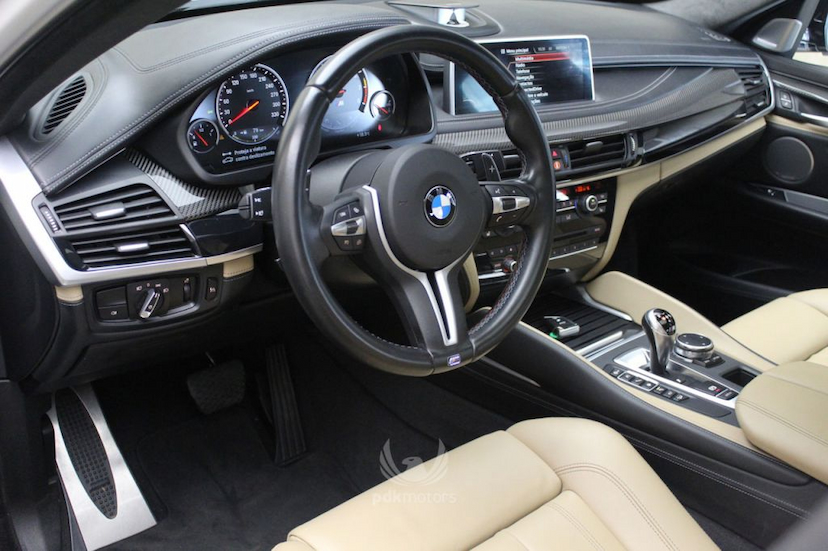Foto do veículo BMW  X6 M 2016 31.450 KM 359.000,00