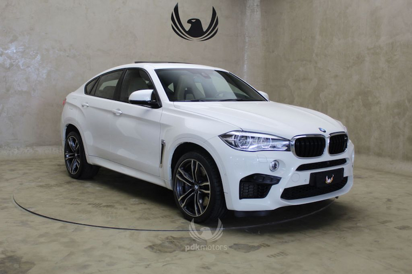 Foto do veículo BMW  X6 M 2016 31.450 KM 359.000,00