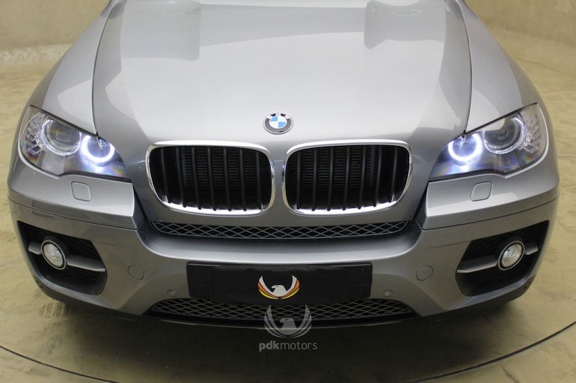 Foto do veículo BMW  X6 35I X-DRIVE 2012 44.831 KM 149.000,00