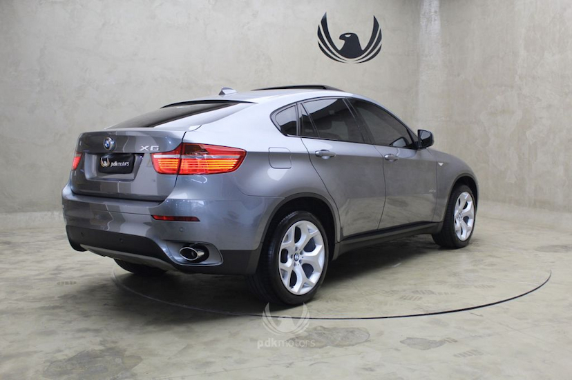 Foto do veículo BMW  X6 35I X-DRIVE 2012 44.831 KM 149.000,00