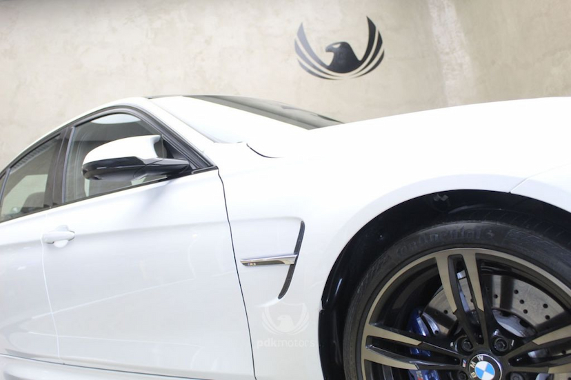 Foto do veículo BMW  M3 2017 8.692 KM 339.000,00