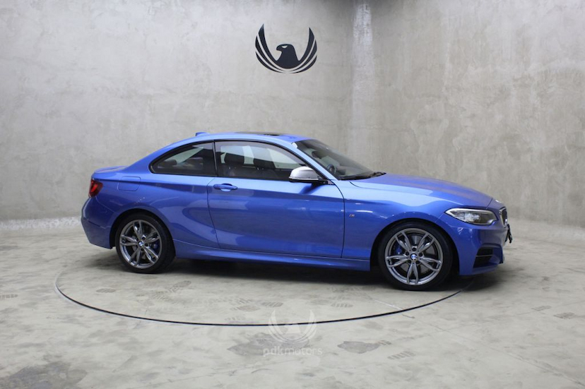 Foto do veículo BMW  M 235 2015 7.100 KM 199.000,00