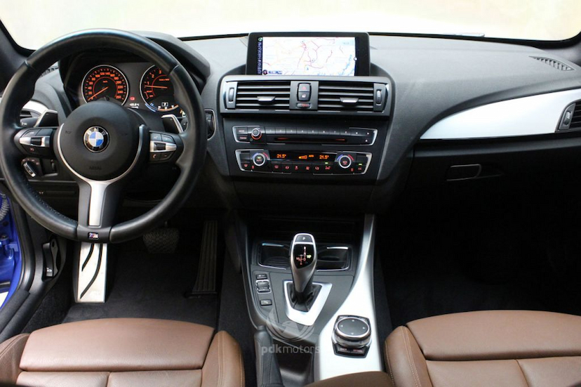 Foto do veículo BMW  M 235 2015 7.100 KM 199.000,00