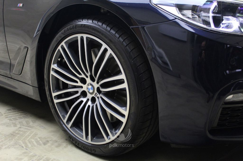 Foto do veículo BMW  540I M SPORT 2018 35.180 KM 280.000,00