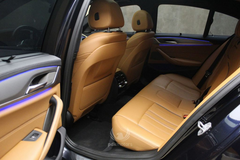 Foto do veículo BMW  540I M SPORT 2018 35.180 KM 280.000,00