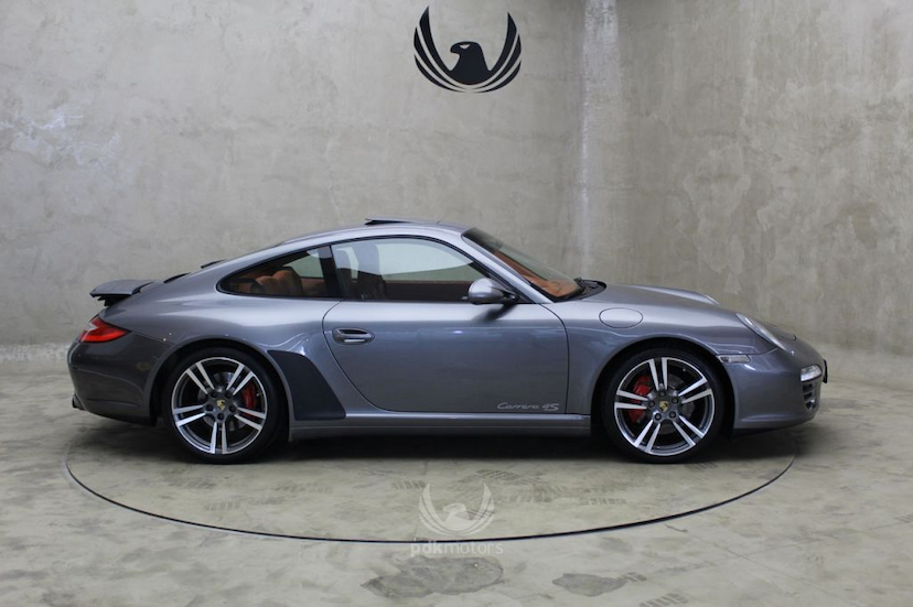 Foto do veículo PORSCHE  911 CARRERA 4S 2011 37.932 KM 349.000,00