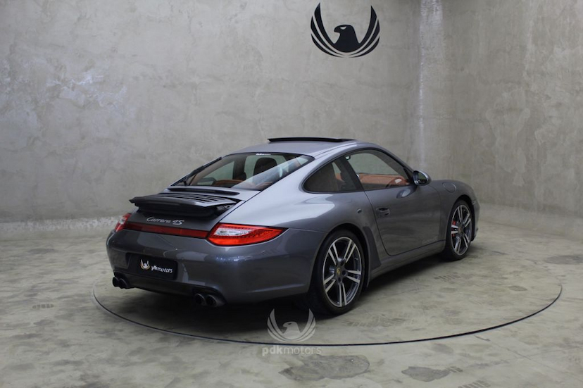 Foto do veículo PORSCHE  911 CARRERA 4S 2011 37.932 KM 349.000,00