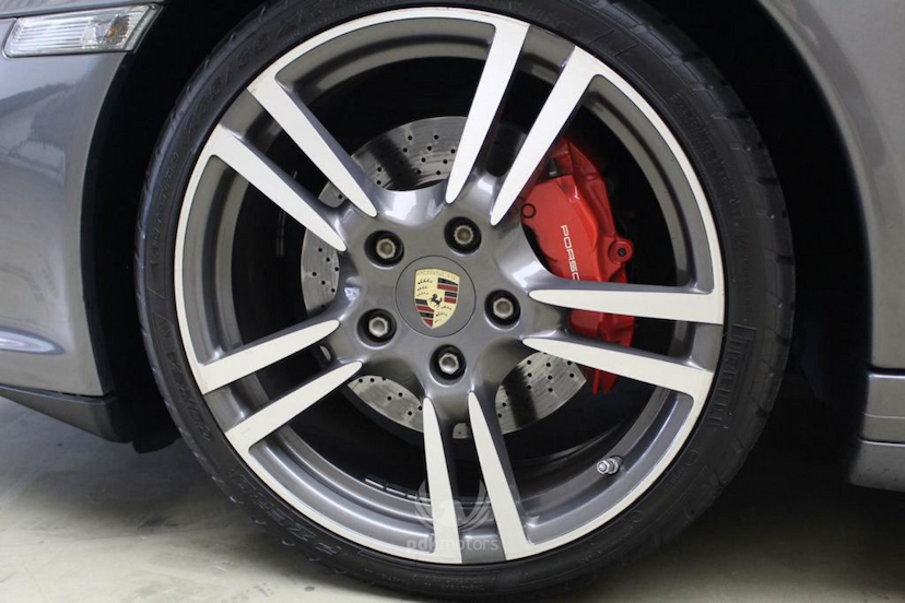 Foto do veículo PORSCHE  911 CARRERA 4S 2011 37.932 KM 349.000,00