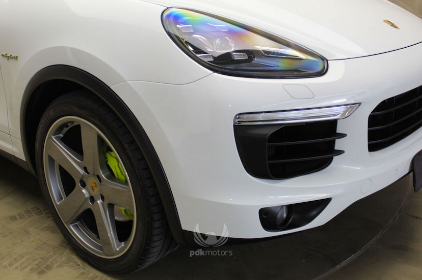 Foto do veículo PORSCHE  CAYENNE S E-HYBRID 2017 18.300 KM 399.000,00