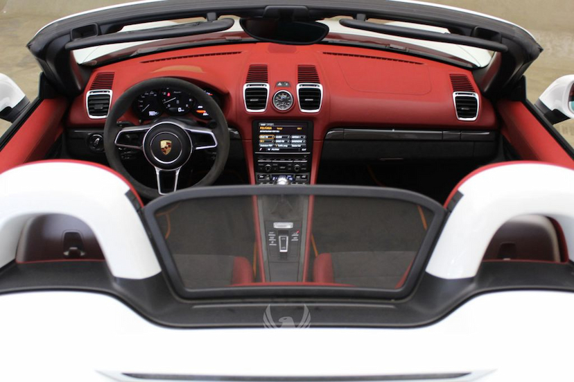 Foto do veículo PORSCHE  BOXSTER SPYDER 2016 8.225 KM 539.000,00
